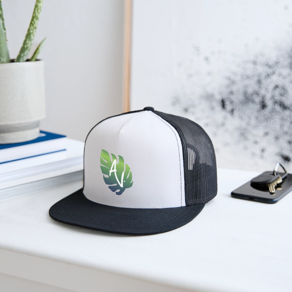 Adventure Villa Classic Trucker hat - white/black