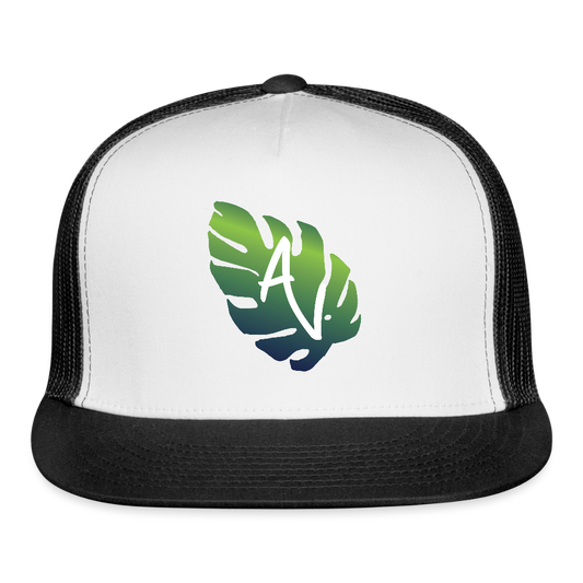 Adventure Villa Classic Trucker hat - white/black